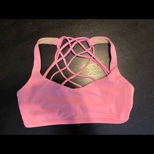 Lululemon pink sports bra